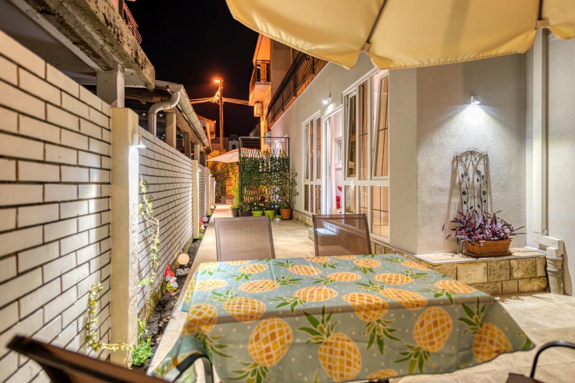 Apartments Vujosevic Tivat Exterior foto
